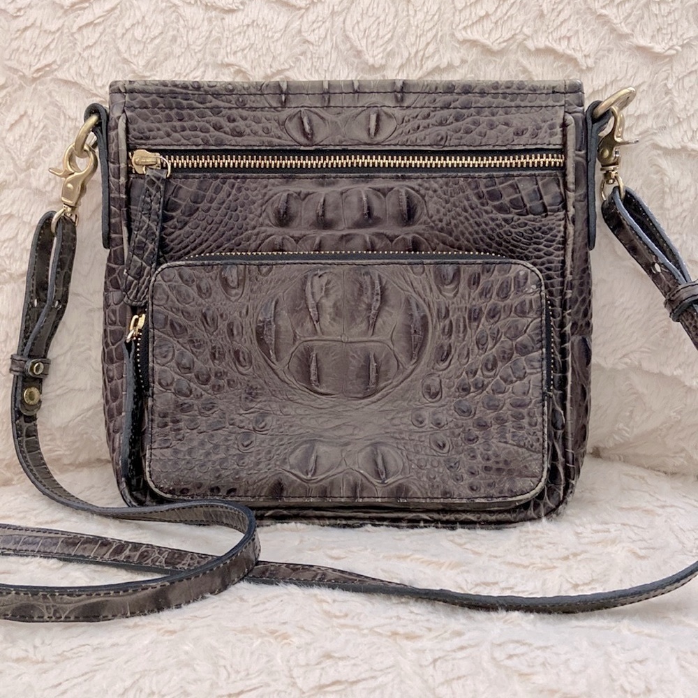 Brahmin Cleo Crossbody in EUC